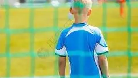 浙江啦啦队再现李羲承经典风采，惊艳亮相，引领风尚巅峰！